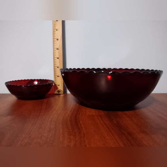 7pc Anchor Hocking Royal Ruby Red Thumbprint Pattern 1 Large & 6 Small Bowls - Picture 3 of 6